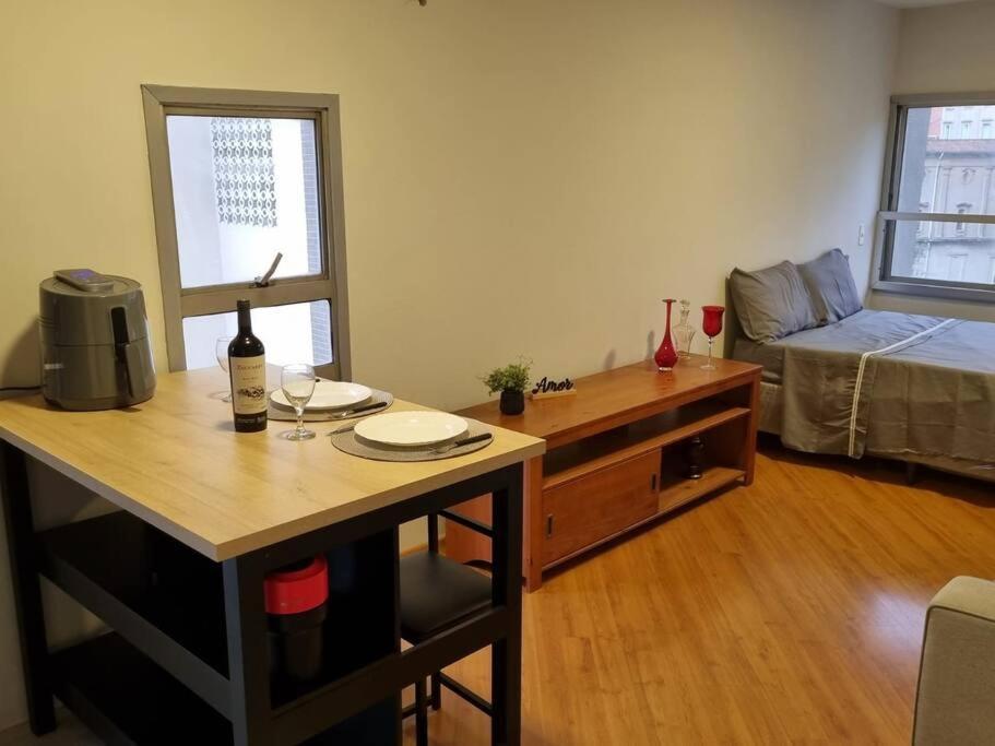 Elegante - Garagem - Ao Lado Metro Apartamento São Paulo